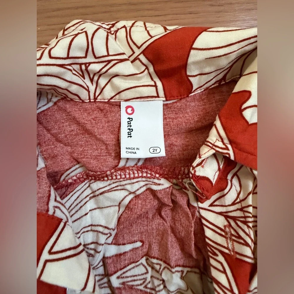 Family Matching Tropical Red Leaf Print Dresses & Shirt SET